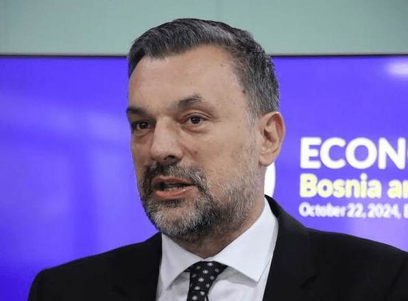 KONAKOVIĆ ŽESTOKO UZVRATIO: “Najviše štete nanose vlastitom narodu!”