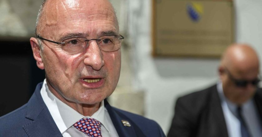 SUTRA SASTANAK S GRLIĆEM RADMANOM: Usaglašava se deklaracija koja je izazvala burne reakcije u BiH
