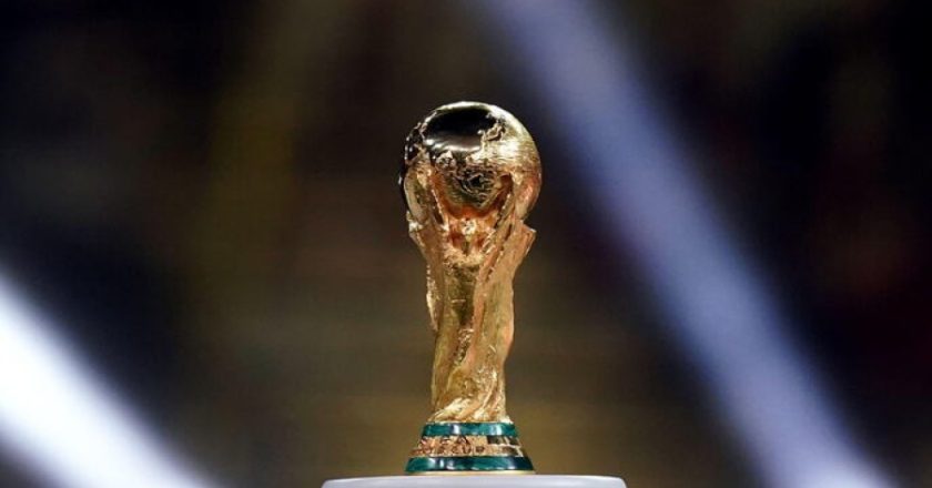 SKANDAL KOJI TRESE MUNDIJAL: FIFA izbacila komentatora nakon žestokog napada, evo šta je prethodilo odluci…