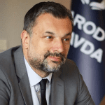 KONAKOVIĆ POSLAO JASNU PORUKU: Novi visoki predstavnik bira se kroz PIC, a ne po željama Dodika i Rusije
