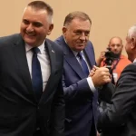 Premijer i ministri dobijaju novo povećanje plata