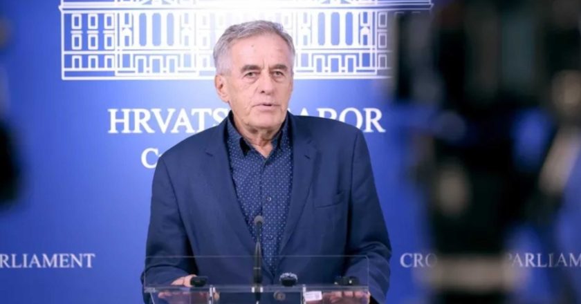 KAO DA GA TO NE ZANIMA: Upravo se oglasio zastupnik čiji je sin uhapšen zbog jezivog napada!