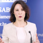 Jedina glasala protiv Rezolucije o Hrvatima u BiH: Evo ko je zastupnica koja se izdvojila