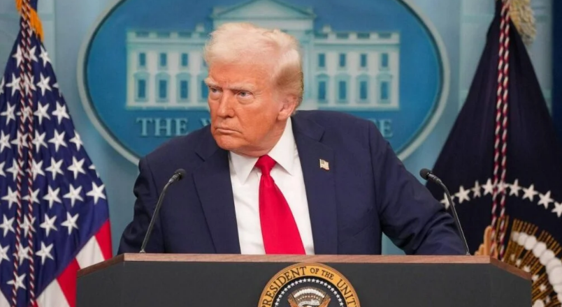 ŠEST MJESECI POLITIČKOG PAKLA: Trump suočen s krizom iz koje ne vidi izlaz