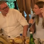 VUČIĆ UZ PJESMU I PUN STOL POSLAO PORUKU: Brač i Hvar posebno spomenuo…