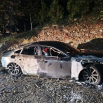 Noćna drama u BiH: Zapaljen automobil političara, vatra prijetila porodičnoj kući