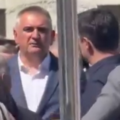 Premijeru RS-a pukli živci pred kamerama: Burna reakcija Save Minića nakon pitanja Darka Berjana (VIDEO)