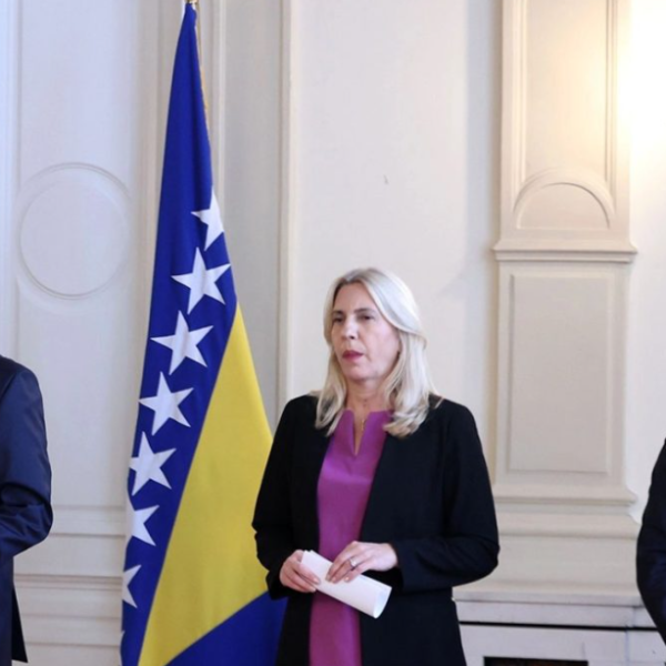 Komšić: Podržao sam Bećirovićev prijedlog jer bih inače bio proglašen Dodikovim saradnikom