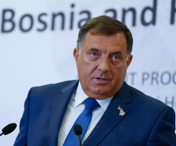 Prijedlog ustavnih reformi razbjesnio Dodika! Uslijedila oštra reakcija