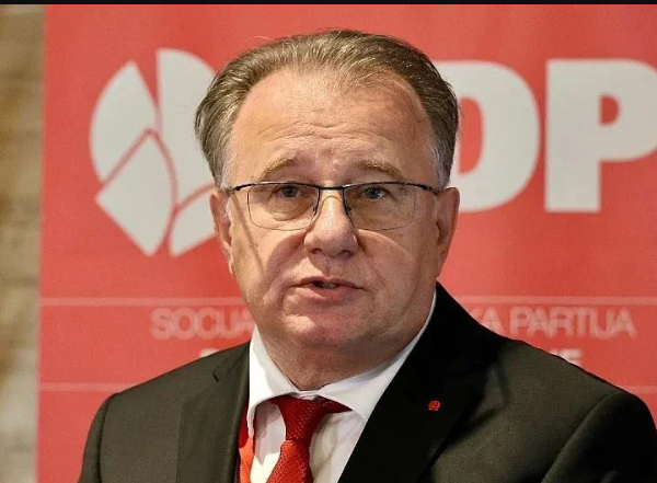 Nikšić najavio: Minimalna plata 1.500 KM, penzija 1.000 KM