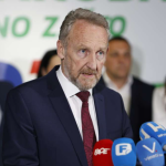 IZETBEGOVIĆ S VLAŠIĆA POSLAO PORUKU POLITIČKIM RIVALIMA: Evo šta im je poručio!
