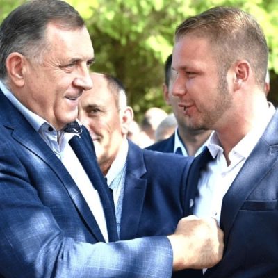 UZBUNA U REPUBLICI SRPSKOJ: Pozicije unaprijed dogovorene? Raspodjela vlasti?