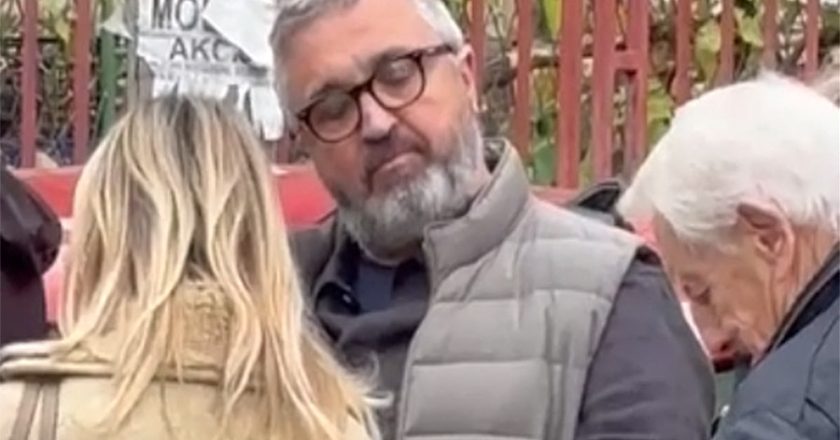 NEUGODNO NA BIRAČKOM MJESTU U BEOGRADU: Pogledajte kako su građani dočekali vlasnika „Informera“ Dragana Vučićevića