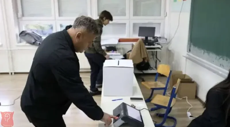 PROBLEMI ŠIROM BiH: Neka biračka mjesta nisu otvorena na vrijeme