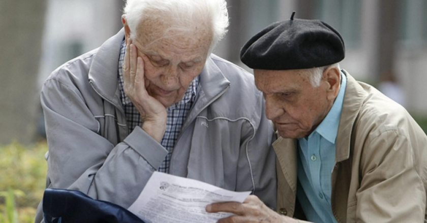 PENZIONERI NAJVIŠE GLEDAJU U OVE BROJKE: Kolika je najniža penzija u RS, a kolika u FBiH