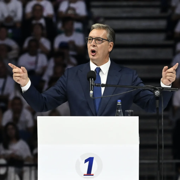 POLITIČKA BOMBA PRED IZBORE! OPOZICIJA OTKRILA INFORMACIJE O VUČIĆU KOJE SU ŠOKIRALE SRBIJU!
