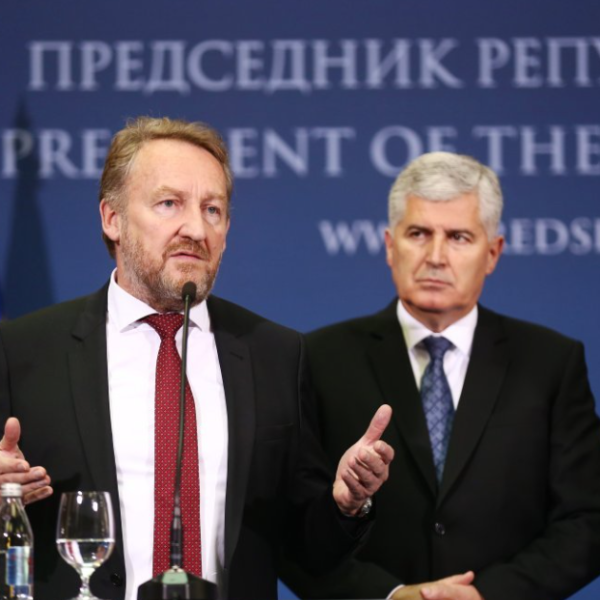 Čović i Izetbegović napravili potez koji niko nije očekivao: Ovo će vas iznenaditi!