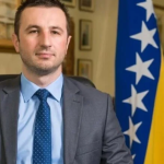 Efendić pokazao karte: Otkriveno šta SBiH traži u pregovorima o vlasti