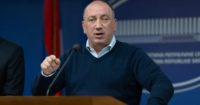 Crnadak tvrdi: Novac iz Banje Luke ide prema ljudima oko Studentske liste
