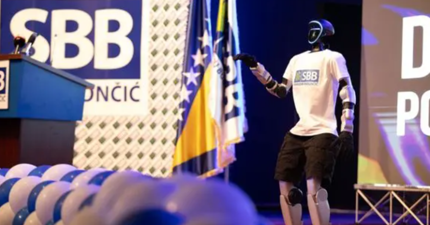 SBB iznenadio na centralnom skupu: Na pozornicu stigao humanoidni robot
