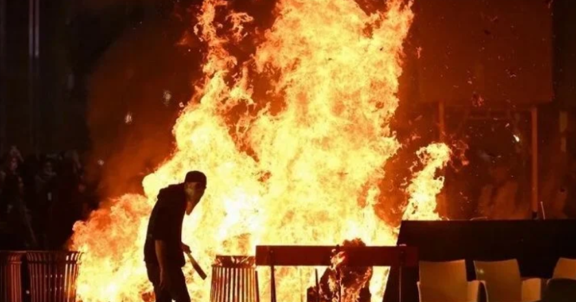 Nakon Francuske i Belgije, požar pogodio i Italiju: Ima povrijeđenih, vatra buknula ispred poznate katedrale