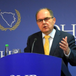 Schmidt uzburkao javnost: “U BiH će biti haos”, otkrio šta bi Dodik mogao uraditi sljedeće godine