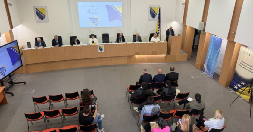 POLITIČARI UTIHNULI: Stižu kazne koje niko nije očekivao, evo šta im prijeti!